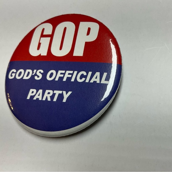 🇺🇸🕊 “GOP God’s Official Party” 2 1/4” Unisex Button! - Picture 3 of 8
